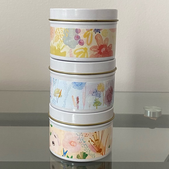 Illume Far & Away Tin Trio Gift Set - NEW - Picture 2 of 6